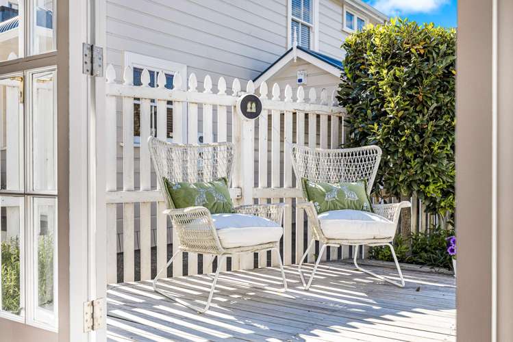 22 Beach Road Northcote Point_7