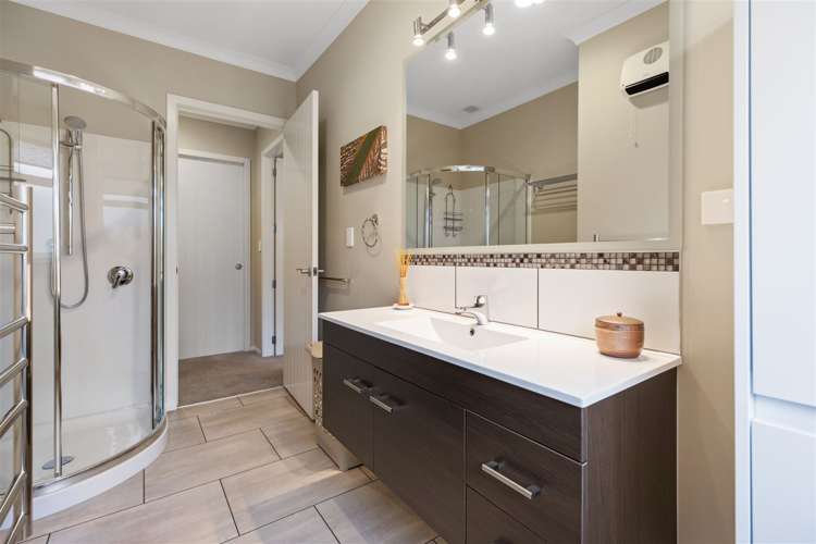 163 Oriental Parade Papamoa_17