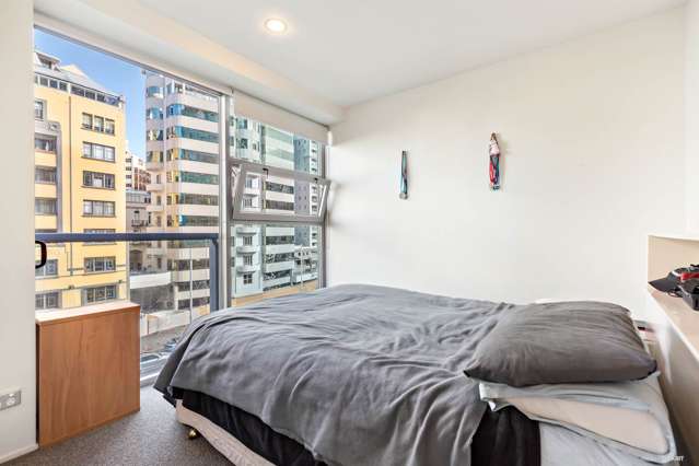 517/2 Beach Road Auckland Central_4