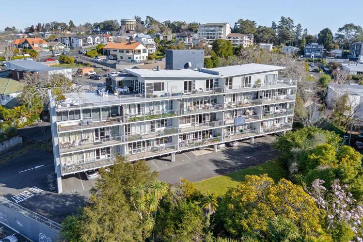 11/89 Tristram Street Hamilton Central_1