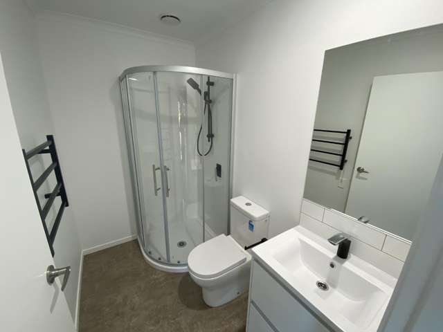 3/6 Longwood Place Harrowfield_4