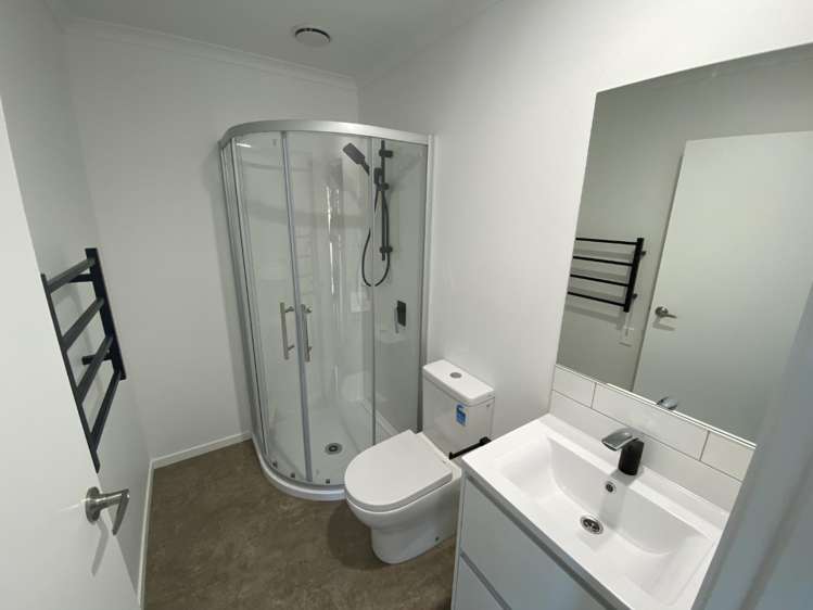 3/6 Longwood Place Harrowfield_4