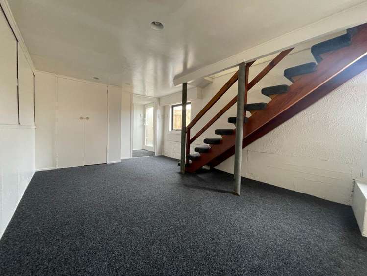 16 Chilcott Road Henderson_12