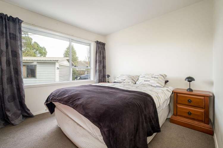 46 Gould Crescent Woolston_14