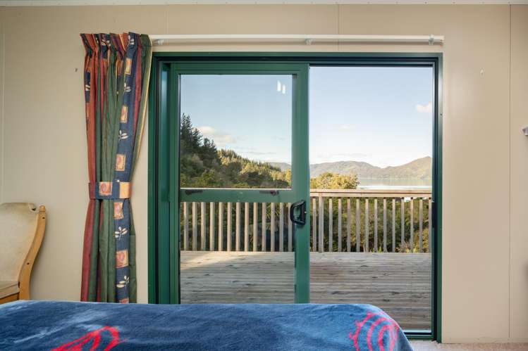 Lot 2/- Double Bay, Raetihi Kenepuru Sound_11