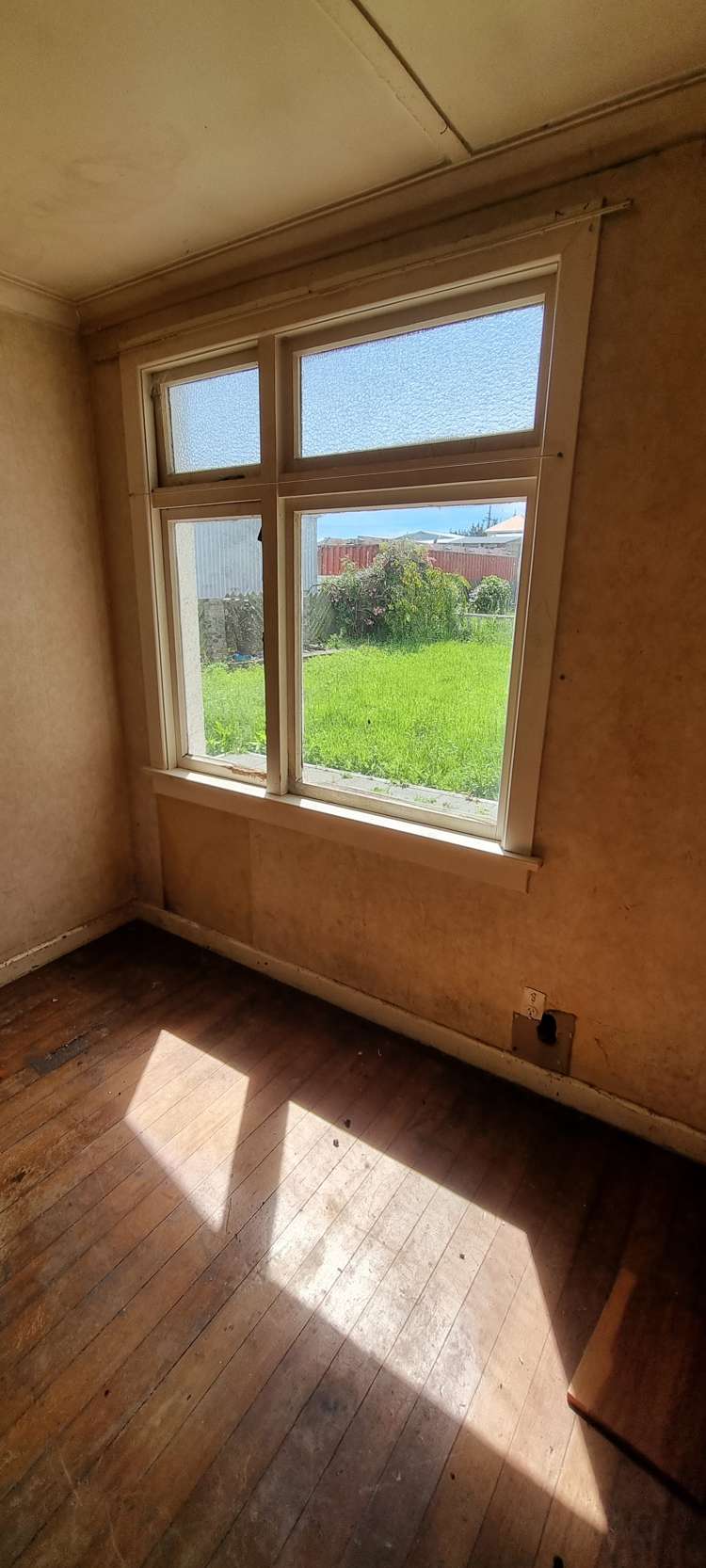 4 Ontario Street Gore Surrounds_24