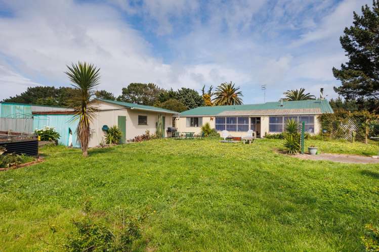 2066 Tangimoana Road Tangimoana_19