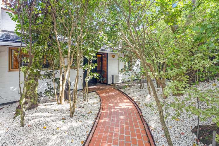 2 Ramsey Place Karori_23