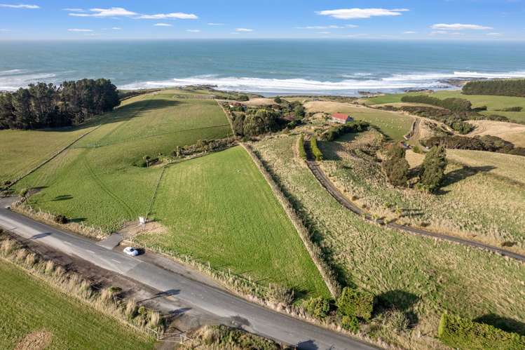 99 Akatore Road Taieri Mouth_3