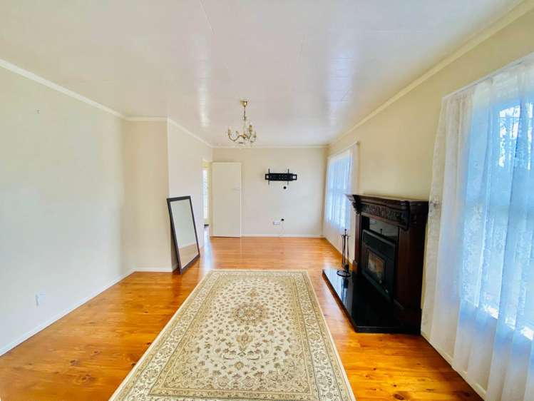 24 Blampied Road Otara_2