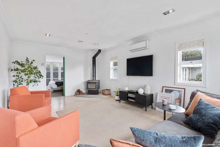 712 Te Atatu Road Te Atatu Peninsula_7