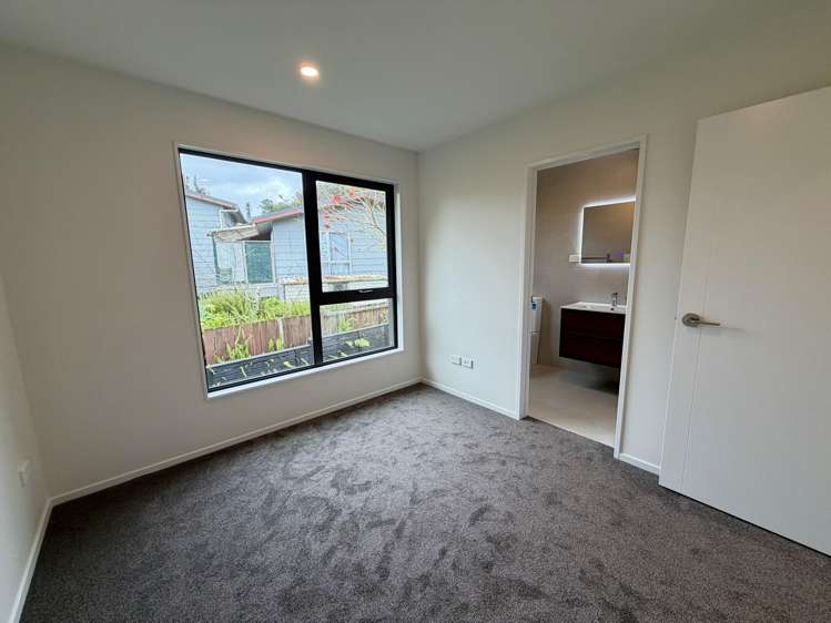 56E Oreil Avenue West Harbour_10