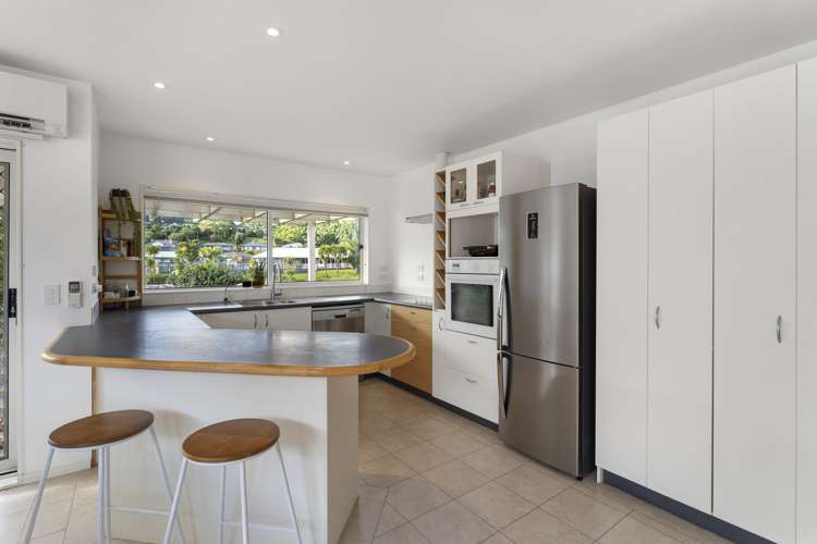 5 Lorna Irene Drive Raumati South_5