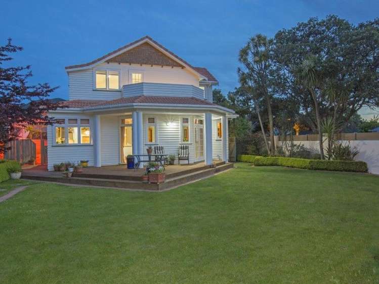 235 Marine Parade Parade Eastbourne_18