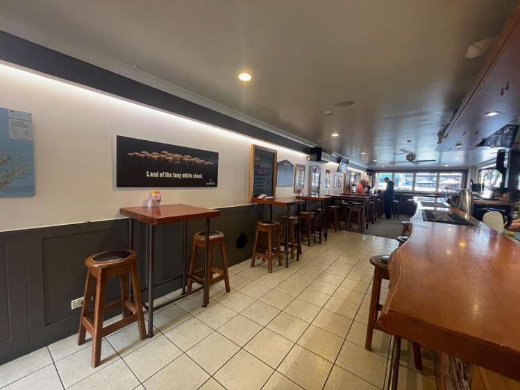 27 High Street Picton_11