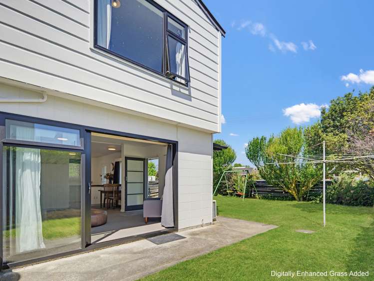 1 and 2 /12 John Street Blenheim Central_11