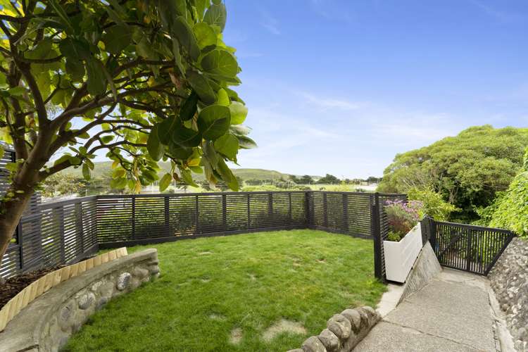 74 Mana Esplanade Paremata_10