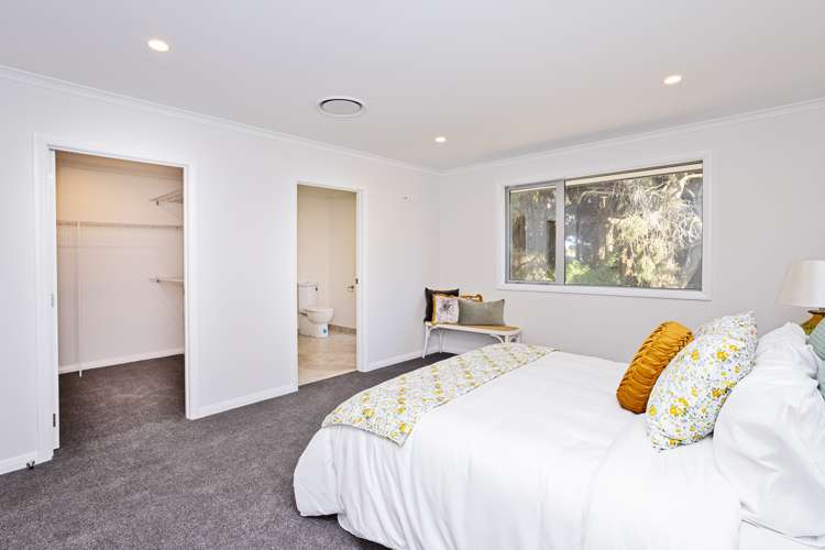 92 Blairlogie Close Otatara_9