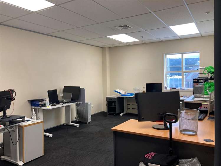 Suites 4, 5 and 6. Level 3, 29 Waterloo Road Lower Hutt_12
