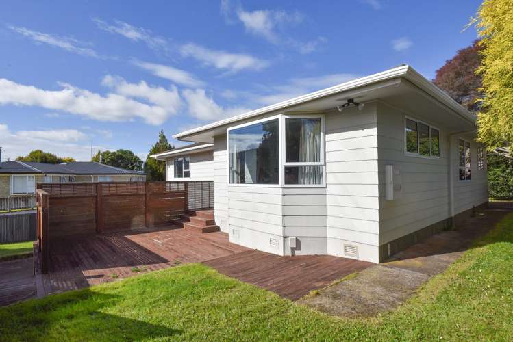 25 Hodgkins Street Pukehangi_14