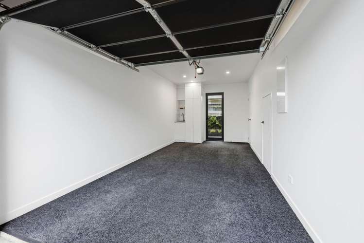 16C Hamurana Place Te Atatu Peninsula_31