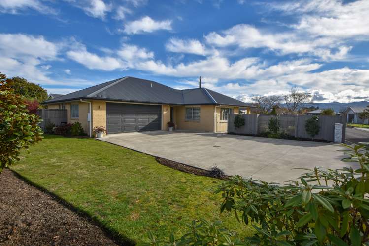 1 Walnut Lane Carterton_0