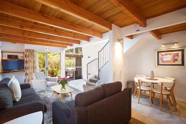 2/19 Cranbury Court Queenstown_3