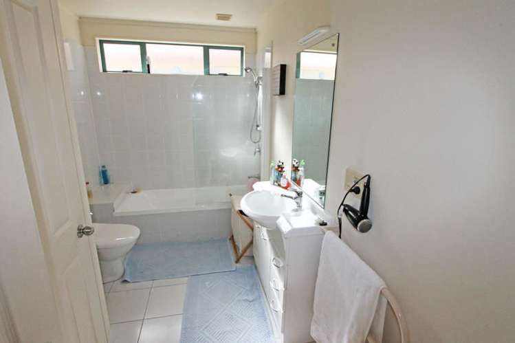 18 Albizia Avenue Henderson_8