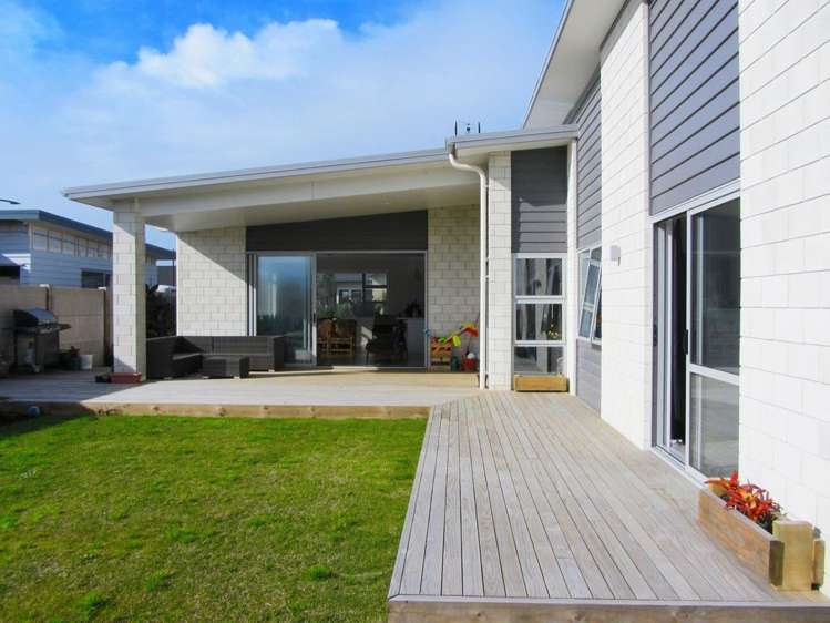 13 Oceania Sands Way Papamoa_9