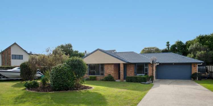 4 Knox Place Leamington_19