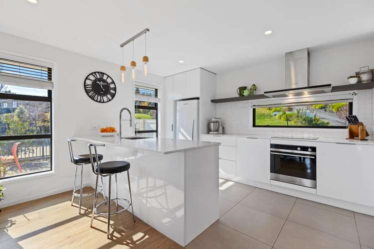 49 Oceana Drive Welcome Bay_14