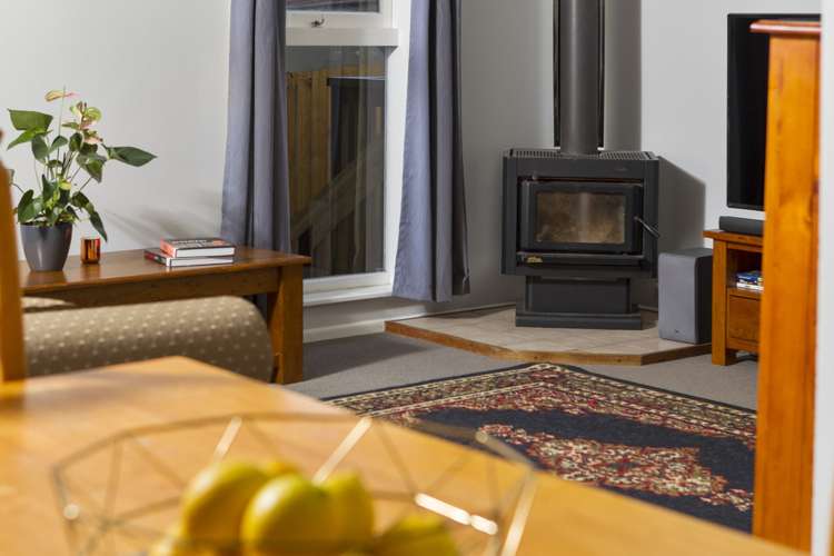 79 Forest Hill Road Henderson_6