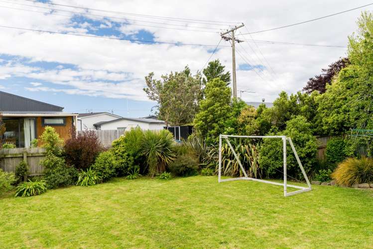 11 Scarp Street Karitane_30