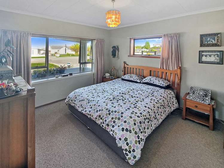 188 Stafford Street Hokitika_9