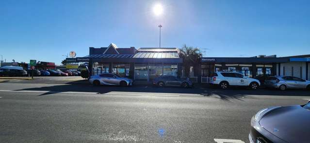 High profile office - Papakura