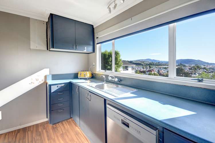 37 Easther Crescent Kew_2