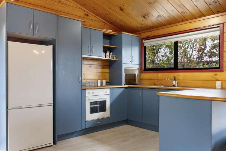 4 Mahuta Road_4
