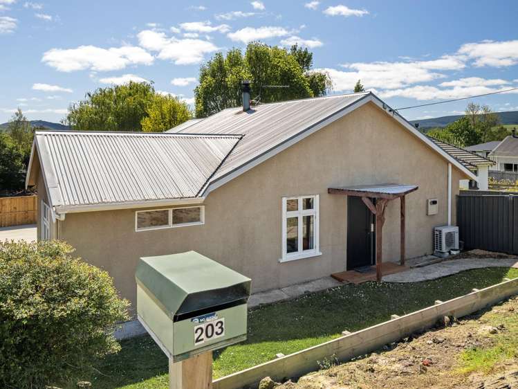 203 Gladstone Road North Mosgiel_18