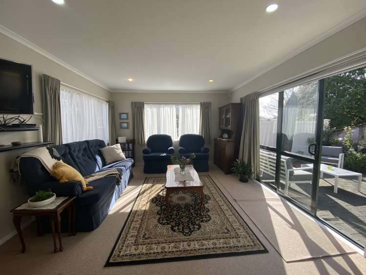 44a The Drive Tawa_4