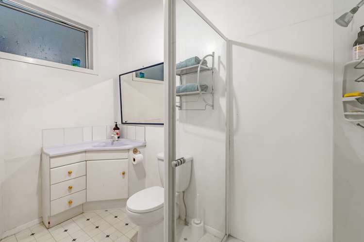 3038 Oxford Road Oxford_18