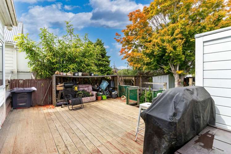 39 Carr Street North East Valley_12