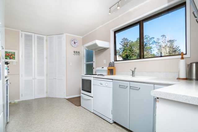 6 Kellett Road Ranui_2