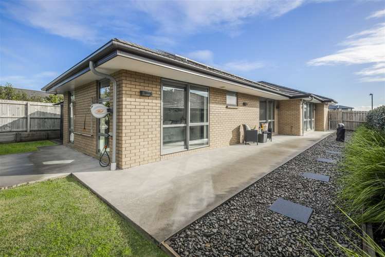 83 Twin Parks Rise Papakura_15