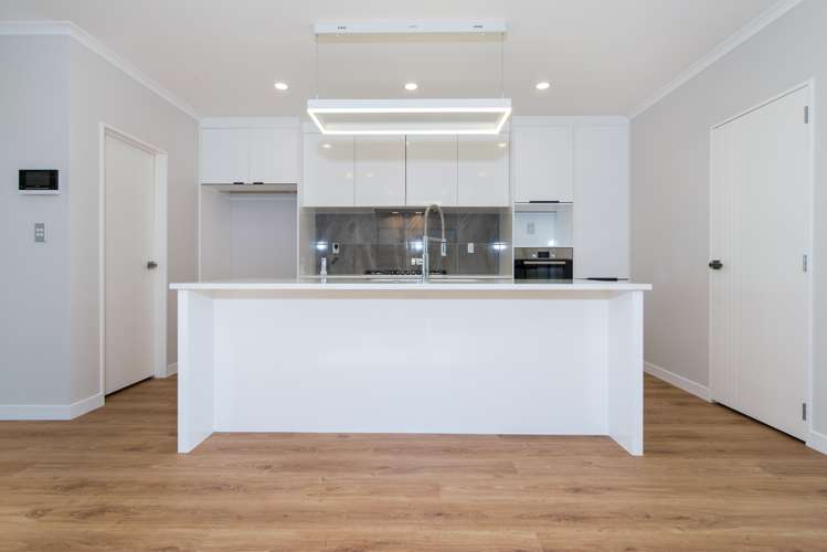 10 Bomber Lane Whenuapai_7