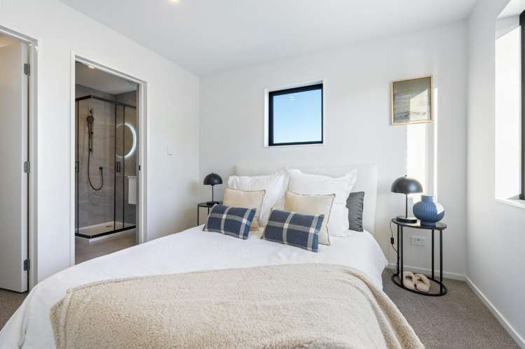 6/2 Firebrick Way Hobsonville_8