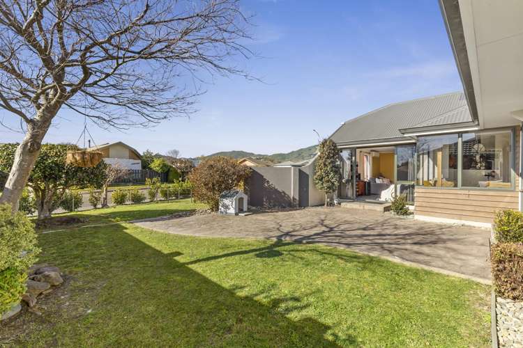 20 Tyree Drive Stoke_12