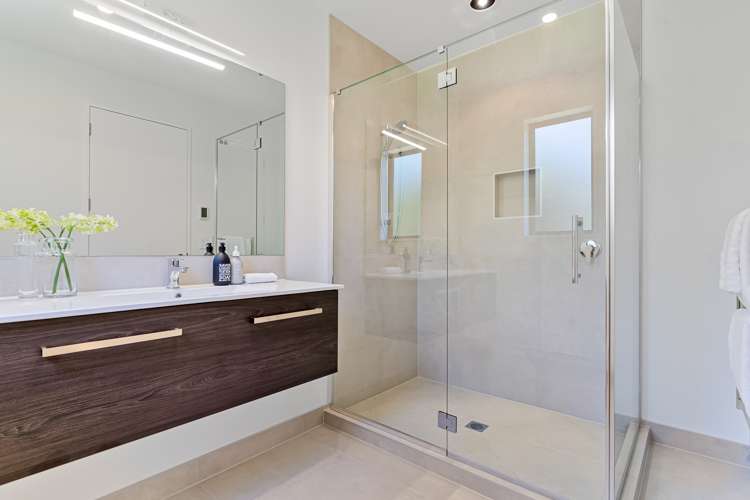 17 Fordyce Avenue Sunnyhills_19