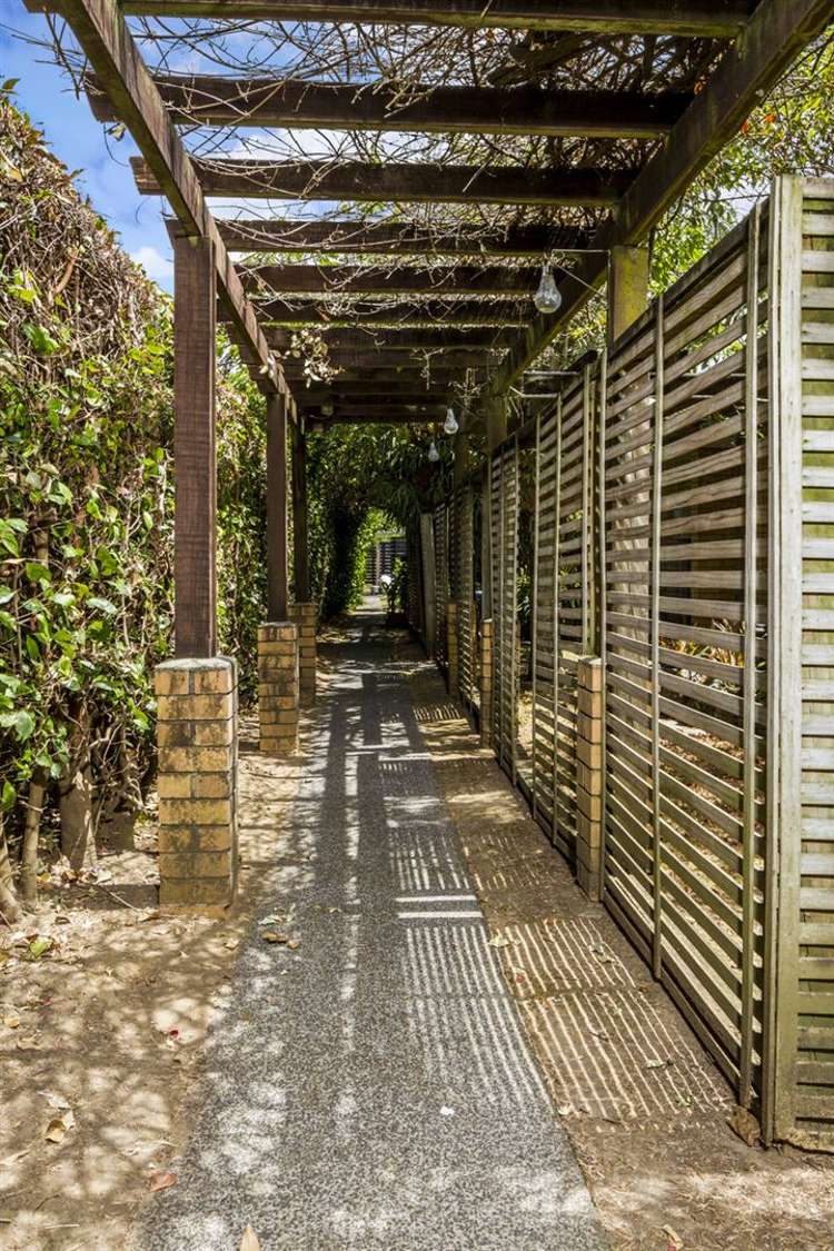 1/24 Brook Street Milford_14