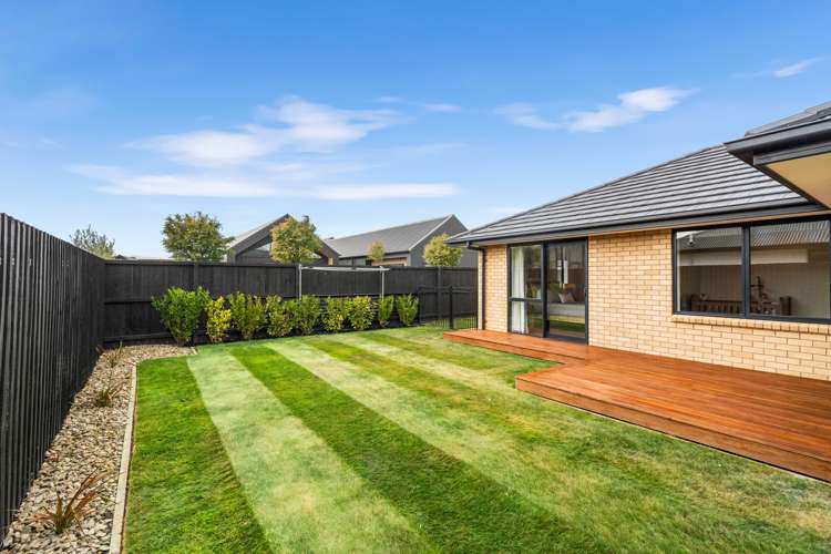 20 Halpin Drive Lincoln_26