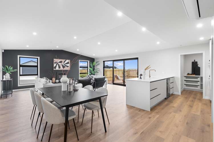 1 Corfu Crescent Fitzherbert_10